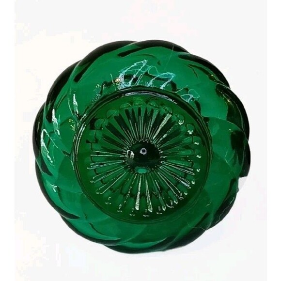 Vintage Jim Beam Kentucky Derby Glass Decanter 1968 Emerald Green With Stopper - Picture 5 of 11